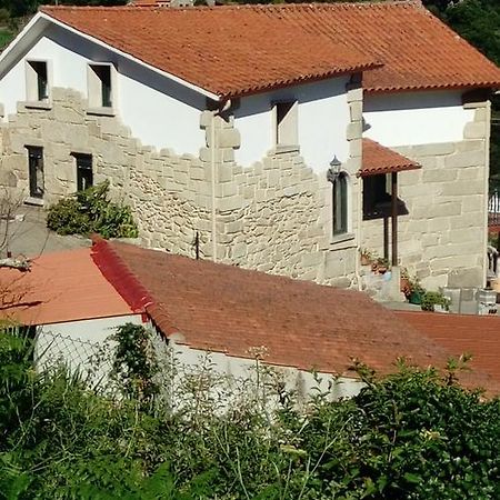 Hostal Casa Martinez Bueu Bagian luar foto